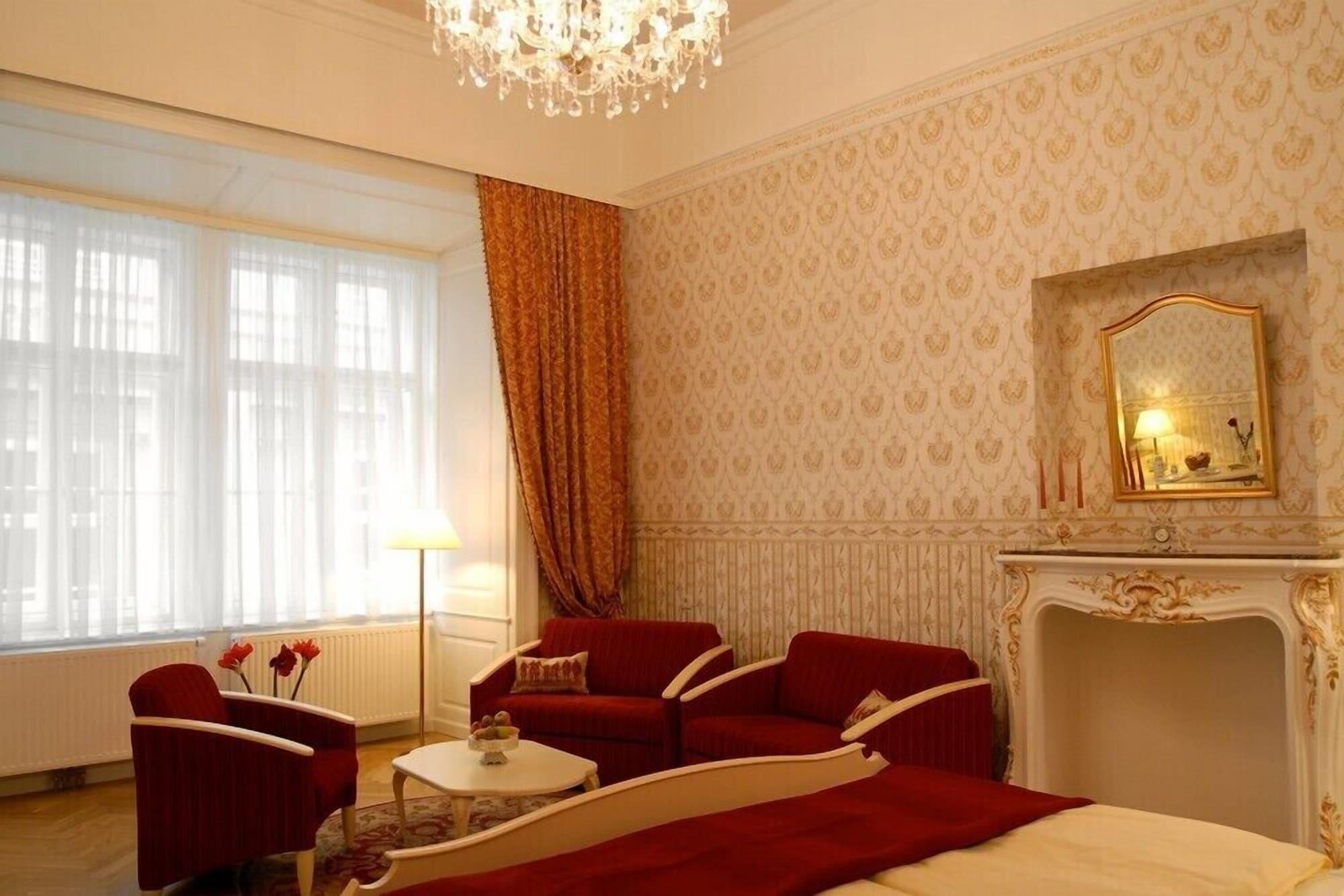 Hotel Pertschy Palais 4*